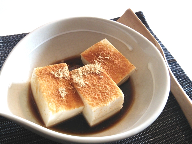 まるで葛餅 超お手軽だけどバカにできない 豆腐スイーツ 簡単 美味しい レシピ一覧 家飯の達人レシピ 簡単で旨い料理だけを紹介三行レシピ